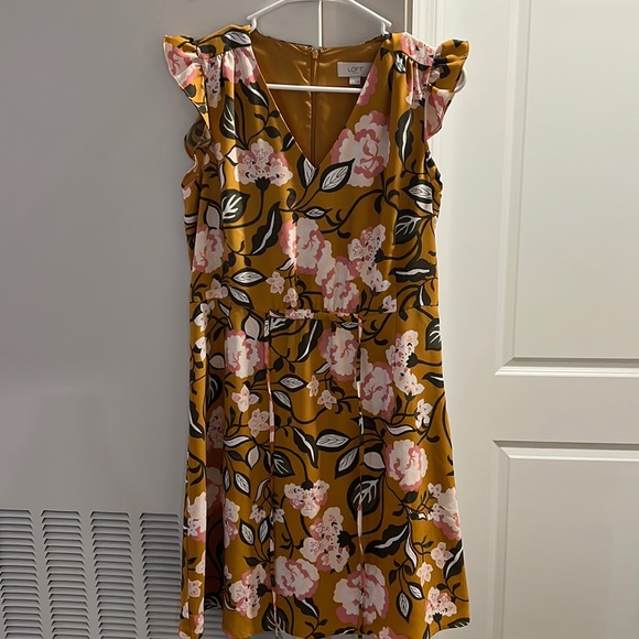 Floral mini dress loft - Picture 1 of 3